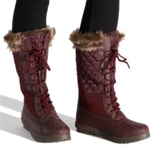 Shoedazzle ARIANNA Burgundy Quilted Faux Fur Cold Weather Lace Up Boots - 6.5